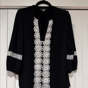 Karl‎ Lagerfeld Black Blouse with White Floral Embroidery small